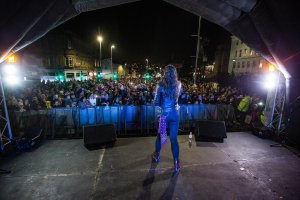 Town Hall Barnsley christmas lights switch on Singer crowd